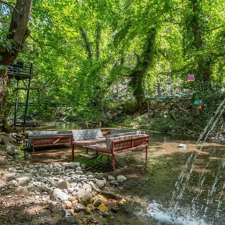 Yoeruek Park Pansiyon מלון 3*