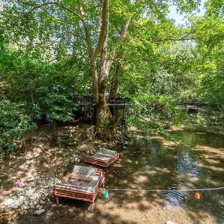 Yoeruek Park Pansiyon מלון קמר