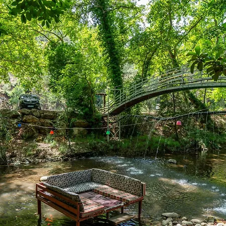 Yoeruek Park Pansiyon 3*
