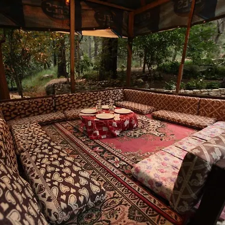 Yoeruek Park Pansiyon מלון 3*