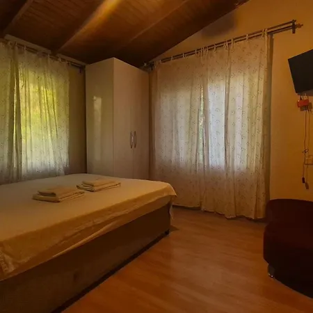Yoeruek Park 3*